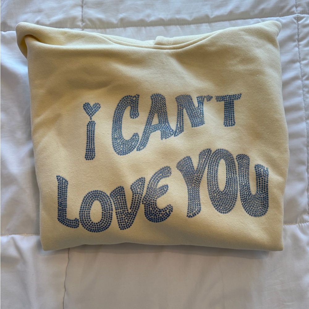 Chic Yellow Graphic Sweatshirt
